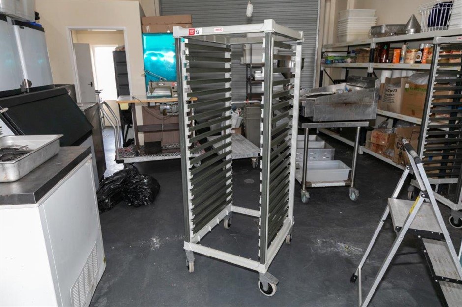 Cambro Mobile Tray Trolley