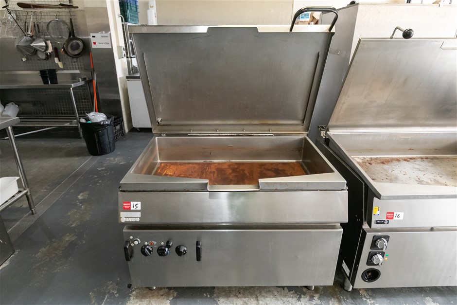 Mareno Gas Tilting Bratt Pan
