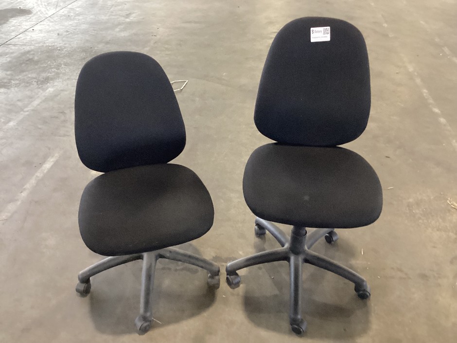 <p>Office Chairs</p>