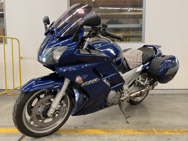 <p>2005 Yamaha FJR1300 Motorcycle</p>