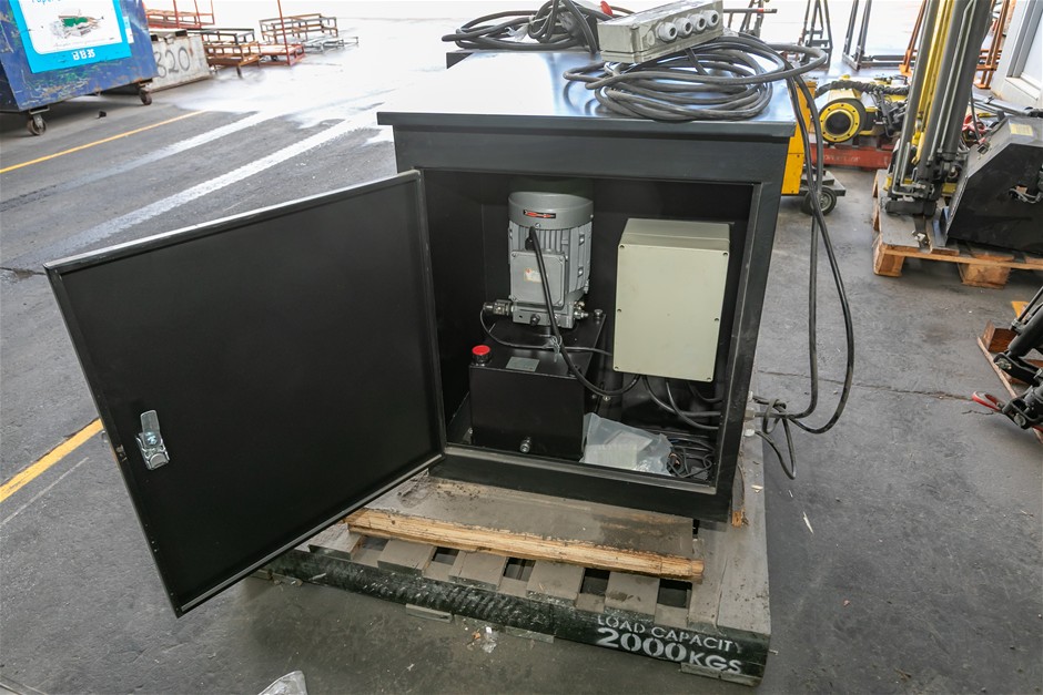 <B>Auslift Docking Platform Scissor Lift Power Pack</B>