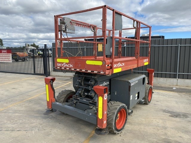 Unreserved Ex-Hire Excavation & Construction Equipment – SA
