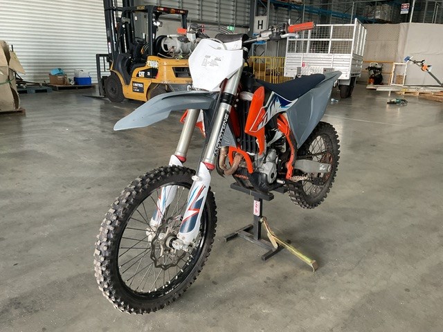 <p>2026 KTM Dirt Bike Motorcycle</p>