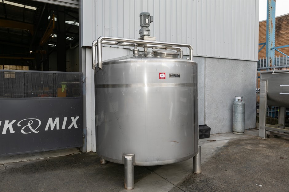 M&E tsm5000L304 Free Stand 5,000Ltrs Mix Tank