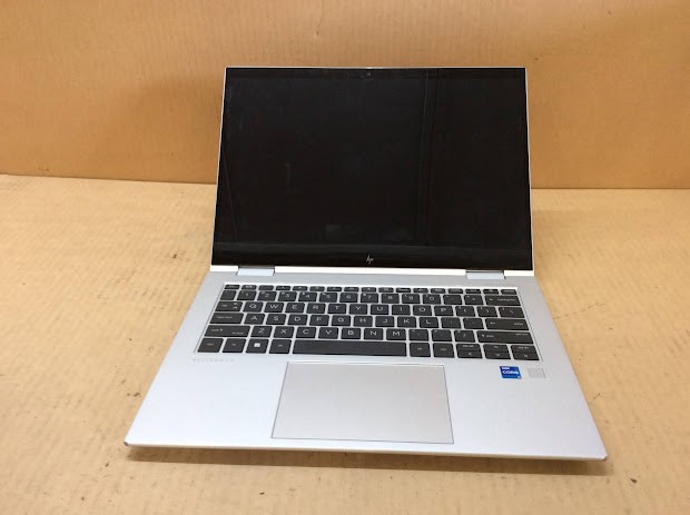 HP EliteBook x360 1040 G10 2-in-1 Laptop i7-1355U 16GBRAM/NO HDD