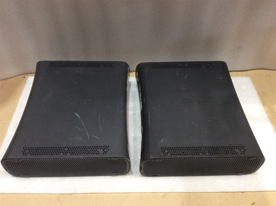 Microsoft Xbox 360 Consoles (Lot of 2)