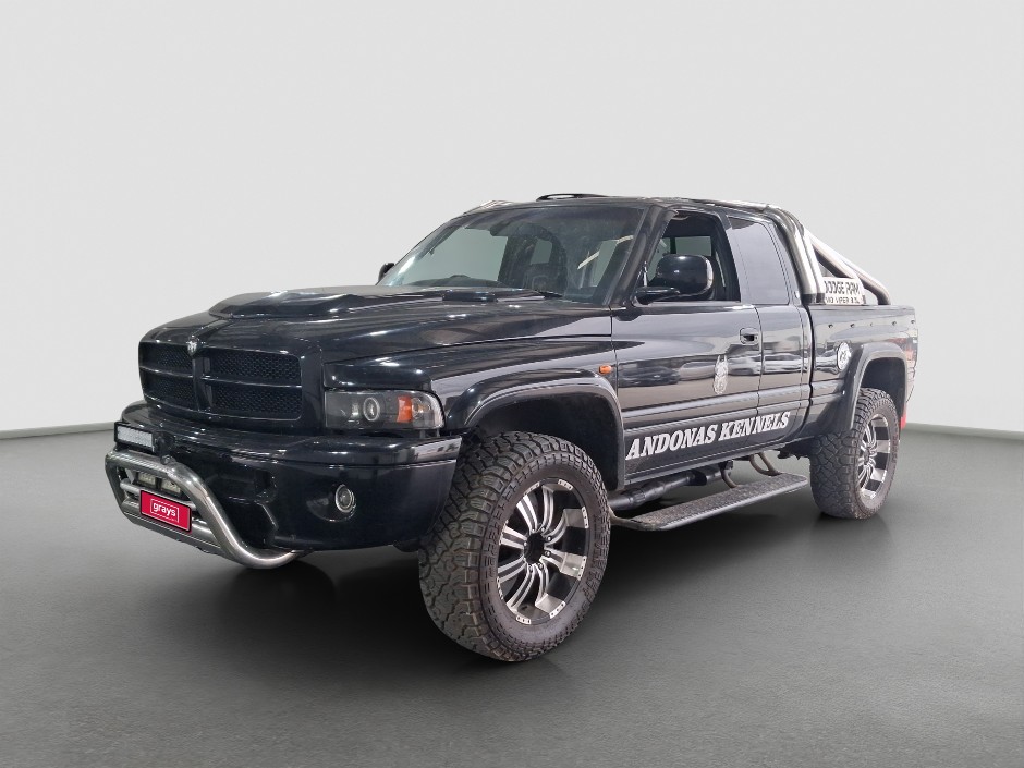 1999 Dodge Ram 3500 SLT Petrol