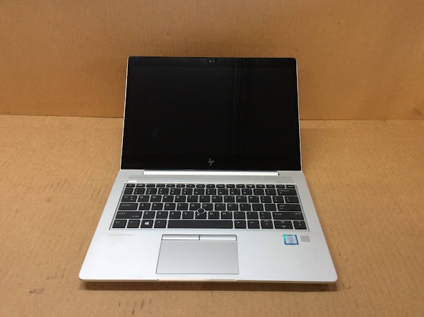HP ELITEBOOK 830 G5 Laptop I7-8650U 8GBRAM/512GB
