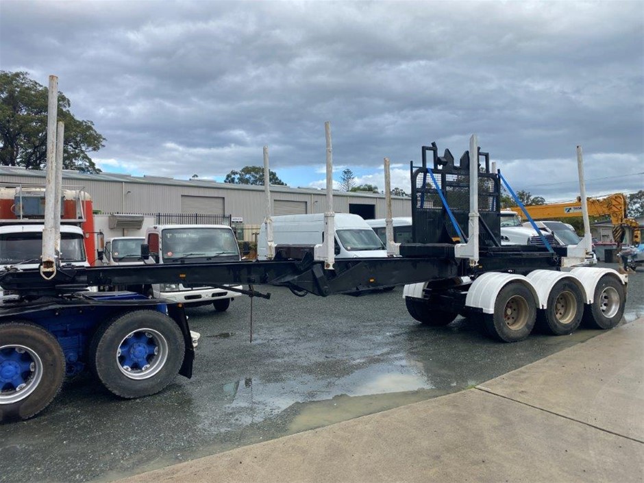 1990 Elphinstone Tri-Axle Folding Log Jinker Trailer