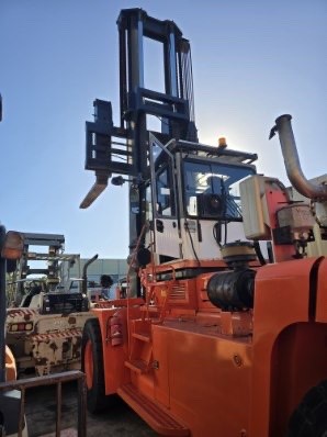 2025 Fantuzzi Reggiane Self Propelled Forklift Truck Container Handler