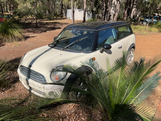 2010 Mini Cooper Clubman Automatic Clubman (WOVR-REPAIRABLE)