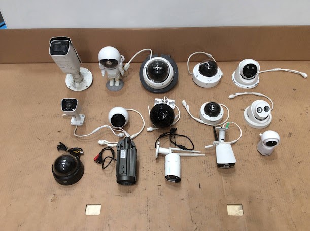 Hikvision/VTech Mixed Brand and Model Surveillance Cameras (Lot of 15)