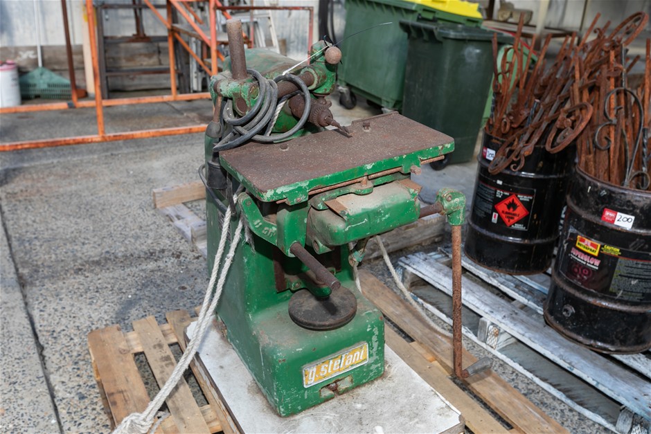 <B>G.Stefani CP-20 Horizontal Mortiser Boring \achine</B>