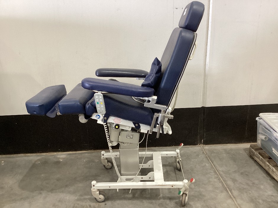 Gardhen Bilance Stephen H Flat Multitherapy Chair????????????????