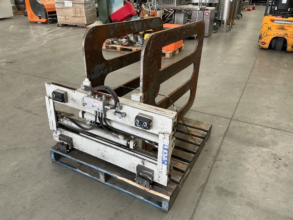 2014 Insulation Clamp Class 2 Forklift Attachment