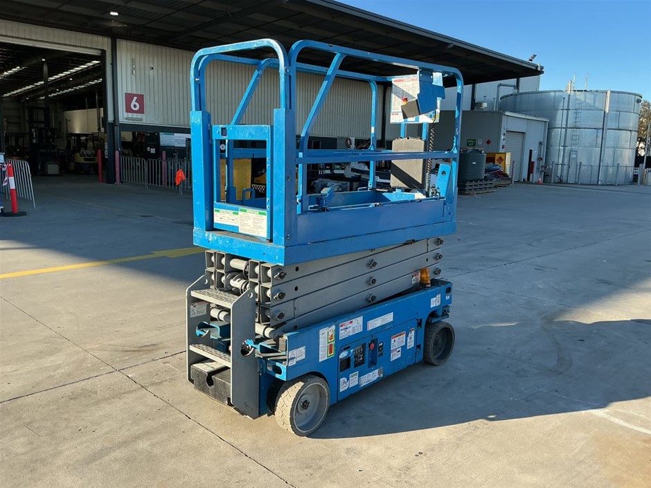 2016 Genie GS1932 Electric Scissor Lift