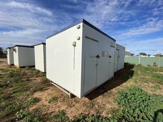 <p>3.6 x 3m Transportable Ablution Block</p>