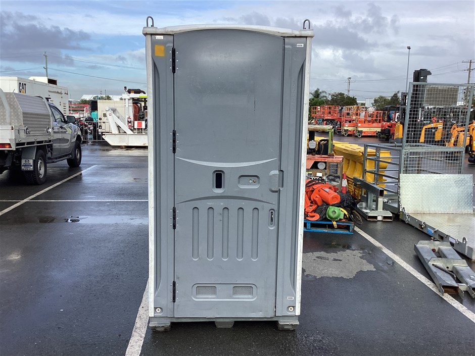 <p>Single Portable Shower</p>