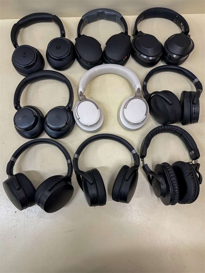 8 x Assorted Wireless Headphones including