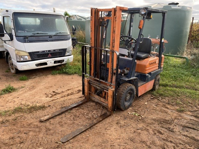 <p>Toyota 02-5FG15 Counterbalance Forklift</p>