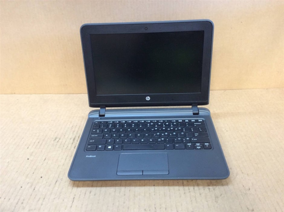 HP PROBOOK 11G2 Laptop I3-6100U 4GBRAM 128GB Black
