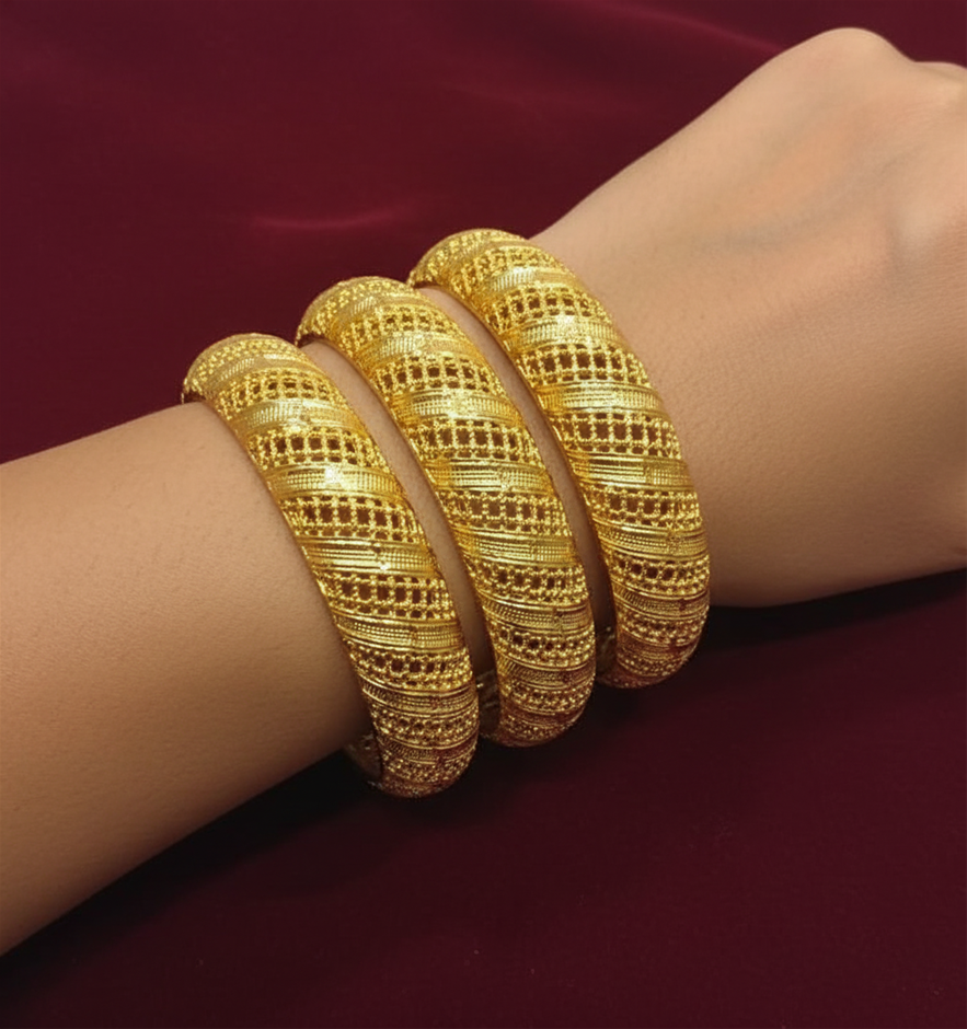4pcs x 22K/Italy Yellow Gold Filled Bangles with stamp-60mm
