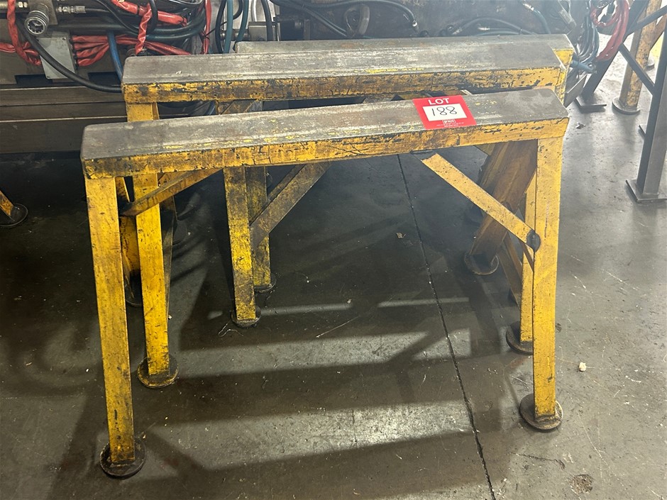 4x Steel Trestles