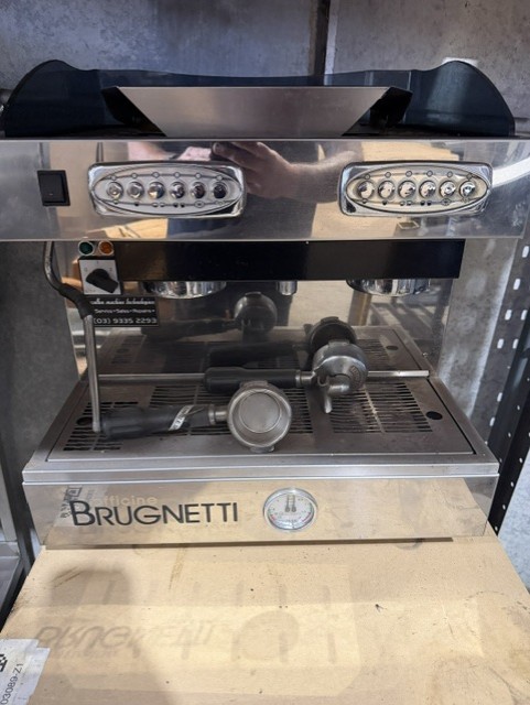 <p>Brugnetti Coffee Machine</p>