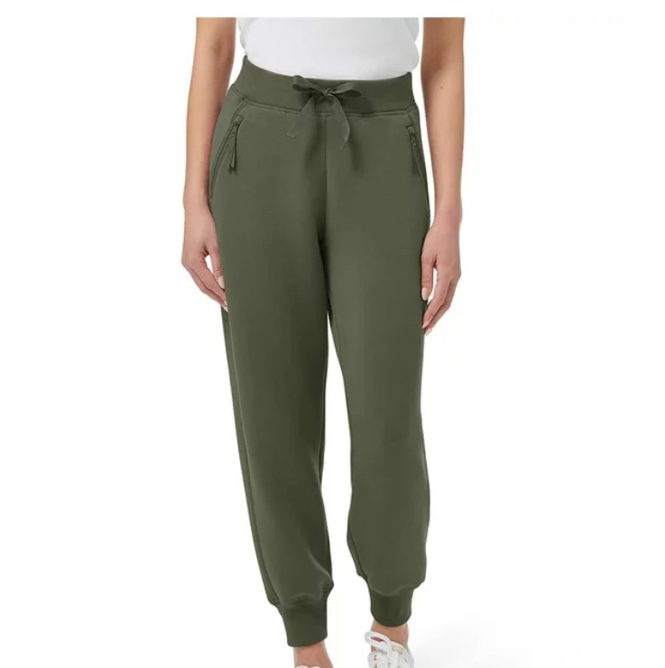 SIGNATURE Women's Soft Active Jogger, Size M, Green.