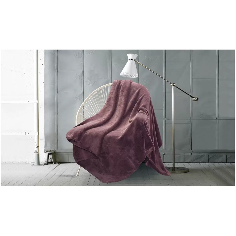 AMARI Luxury Velvet Throw (152cm x 177cm) Light Brown