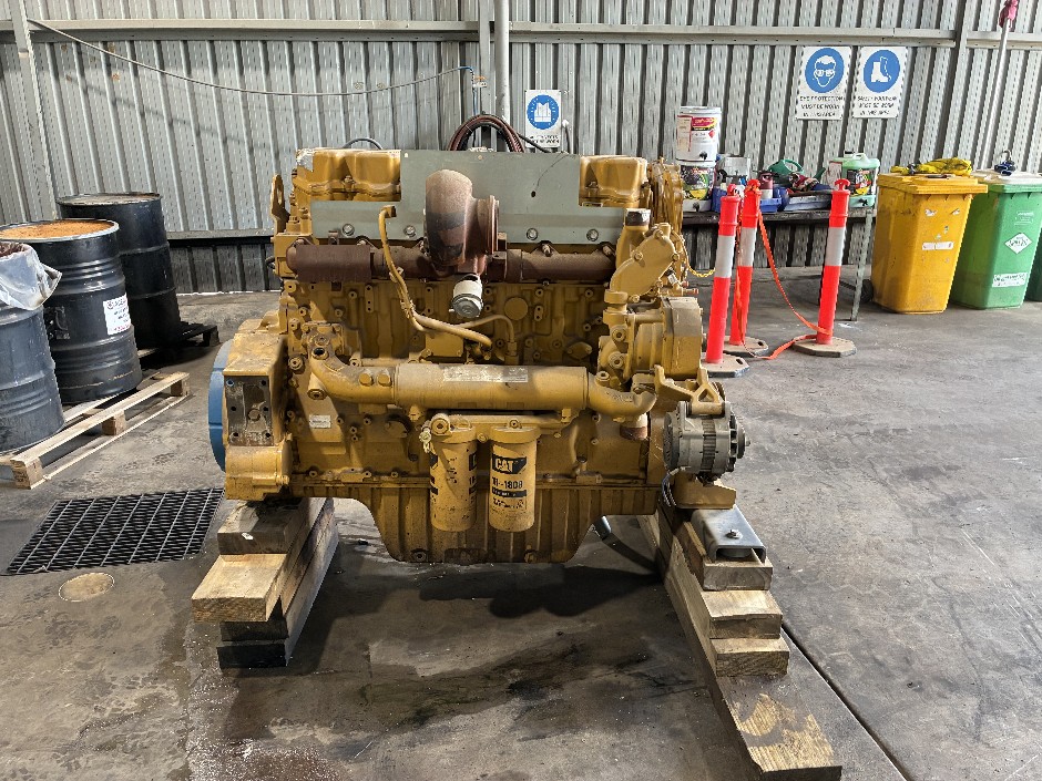 <p>Caterpillar C18 Engine</p>