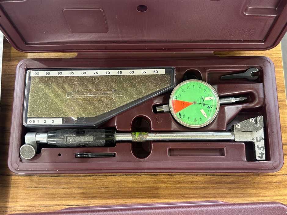 Peacock Cylinder Gauge