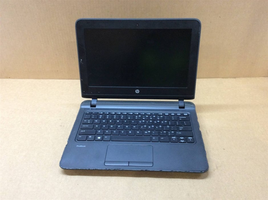 HP ProBook 11 G1 Laptop i3-5005U 4GBRAM 128GB Black
