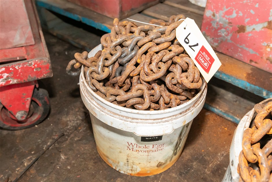 Load Chain in poly Bucket
