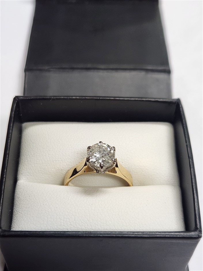 18ct Yellow Gold and 9ct White Gold Diamond Ring