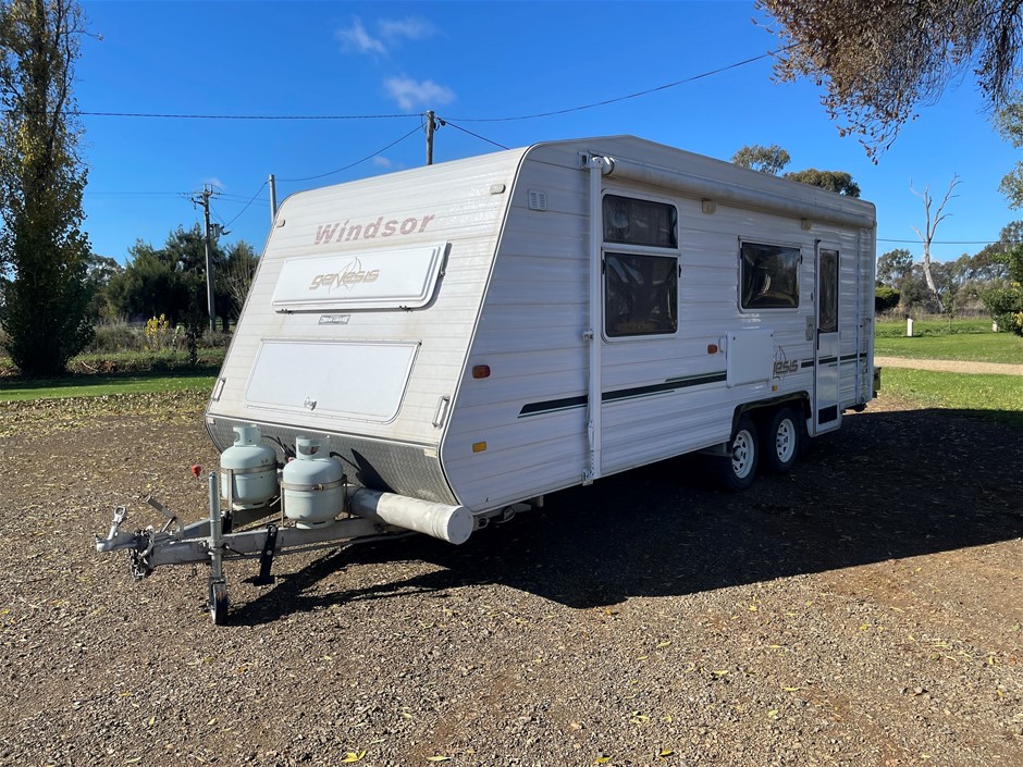 2007 Windsor Genesis Caravan