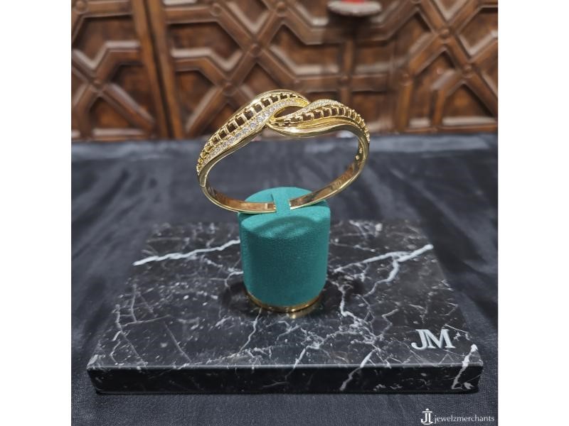 18K/Italy Gold Filled Bangle -(stamped 18K/Italy)-Warranty Quality