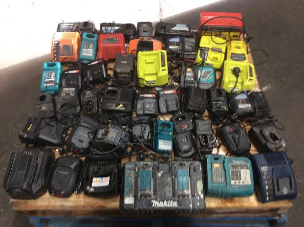 Makita/Ryobi/AEG/GMC/Ozito Mixed Brand Power Tool Battery Chargers