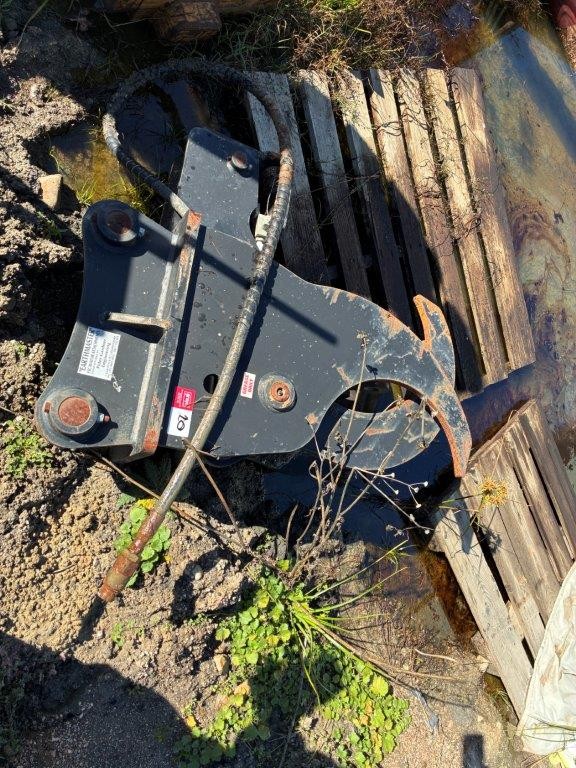 Earth Master Excavator Attachment