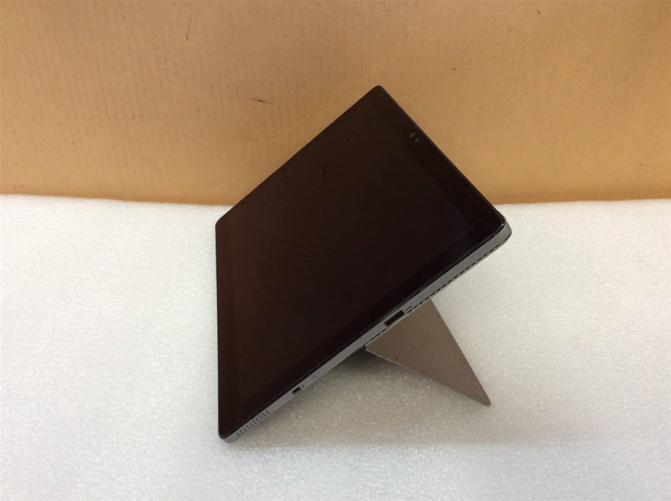 DELL LATITUDE 7200 2-IN-1 Laptop I5-8365U 8GBRAM 512GB