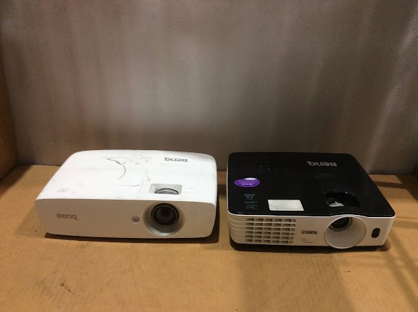 BenQ MS614&W1090 Digital Projector (Lot of 2)