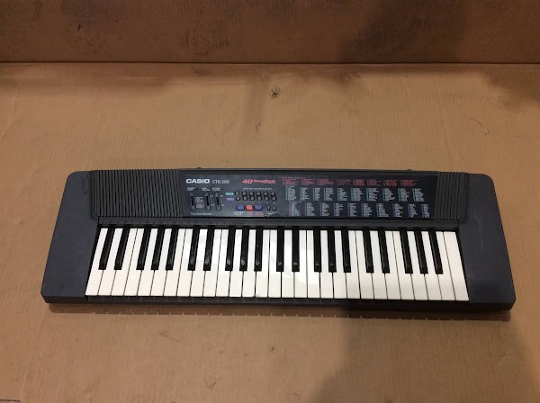 Casio CTK-200 Electronic Keyboard