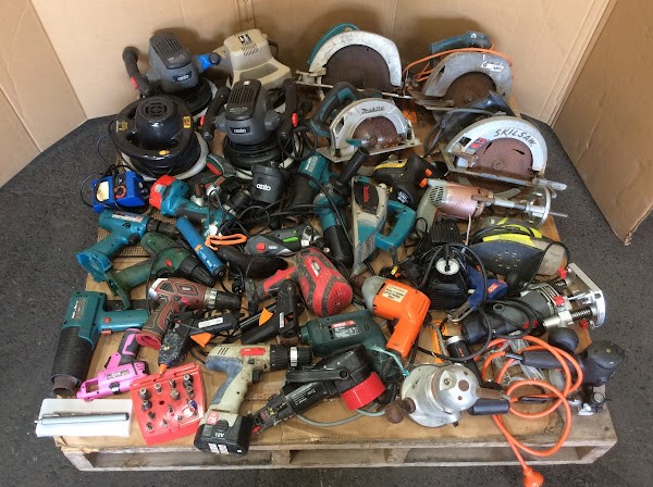 Makita/Ozito/Ryobi Mixed Brand and Model Electric Drill/Power Tools
