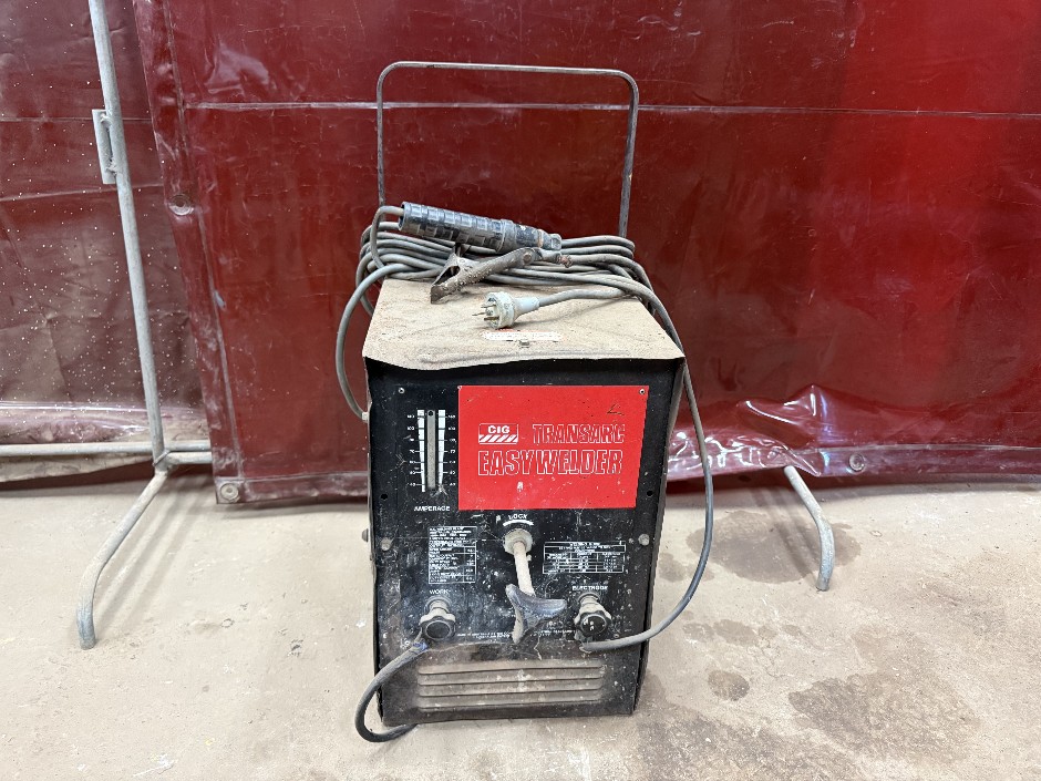 <p>1x Transarc Easywelder 140</p>