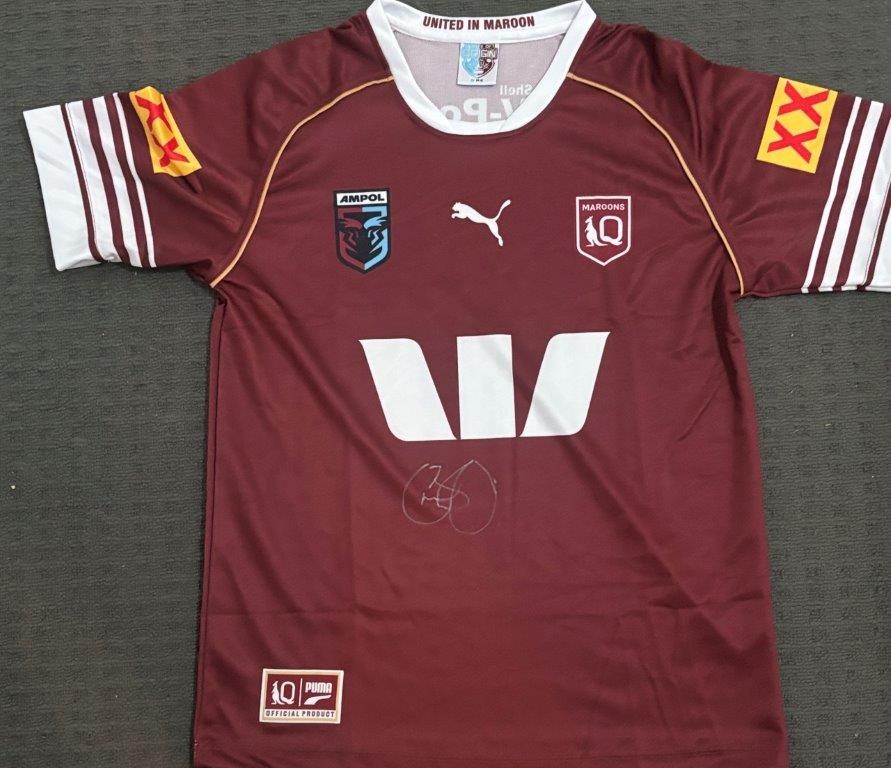 CAMERON MUNSTER SIGNED QUEENSLAND JERSEY