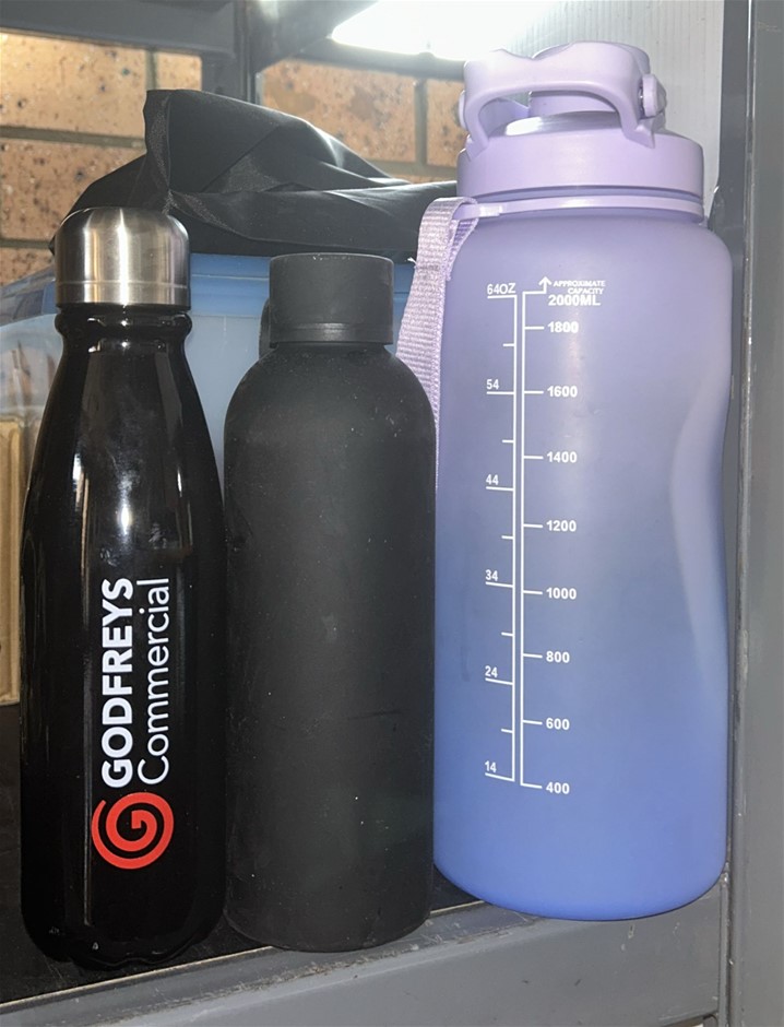 3x Water Bottles