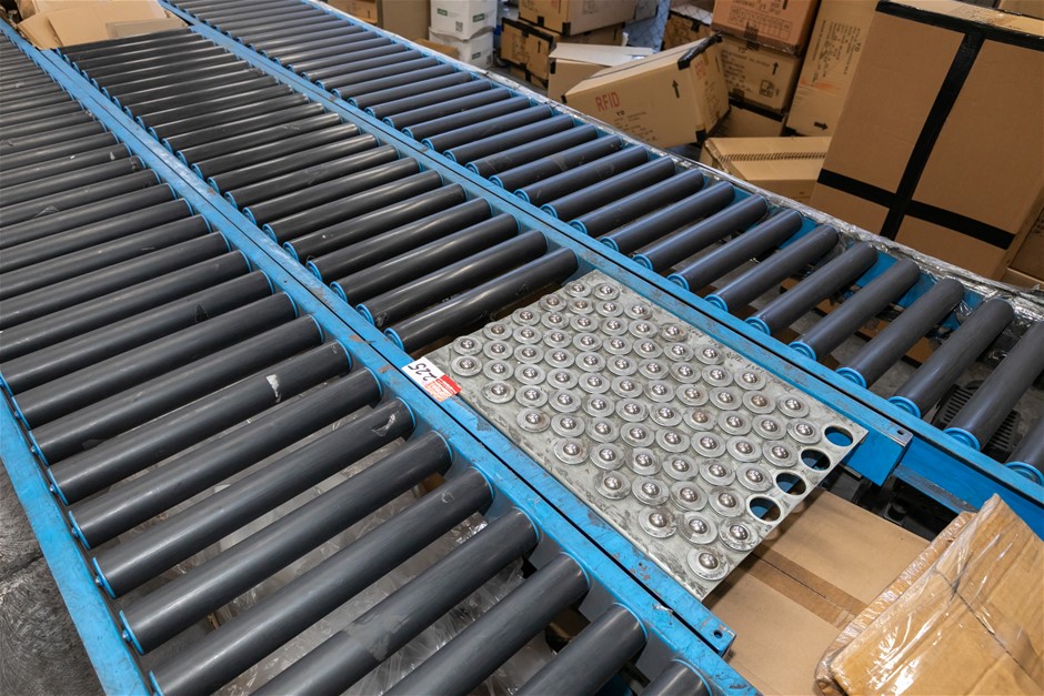 Conveyor Roller Feed Table with Ball Transfer Plate