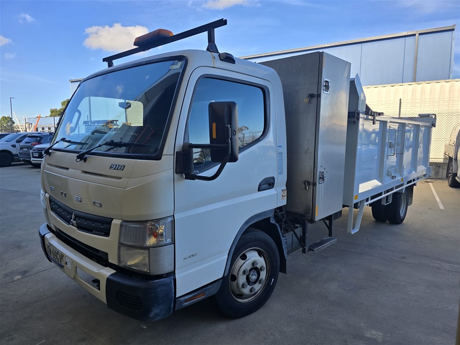 2014 Mitsubishi Canter 918 4 x 2 Tipper Truck