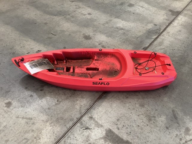 <p>Red Seaflo Kids Kayak </p>