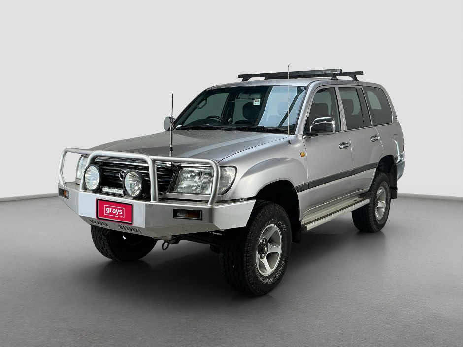 1998 Toyota Landcruiser GXL Petrol and Gas